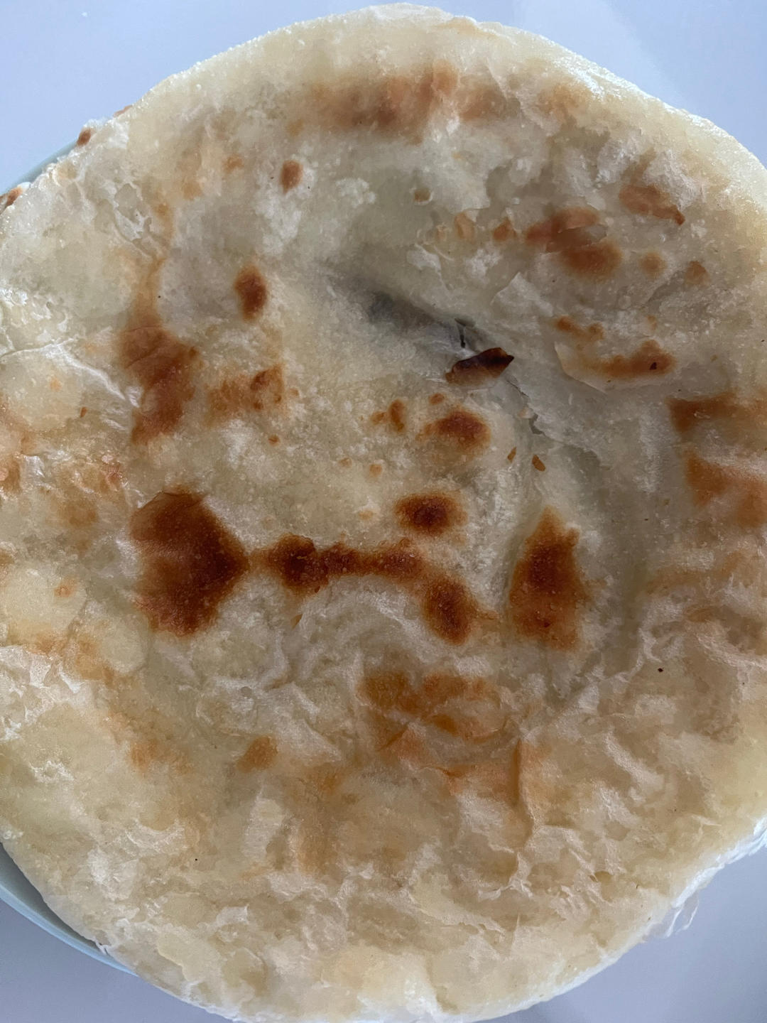 烙饼不硬的小窍门 掌握了你也能看出柔软多层凉了不硬的小油饼