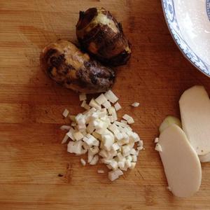 宝宝辅食：花菇芋头饭团（10m+）的做法 步骤2
