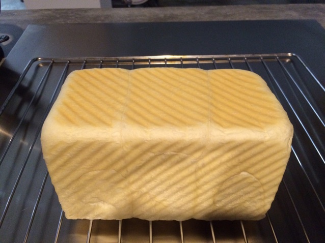 牛奶吐司（附详细步骤图）