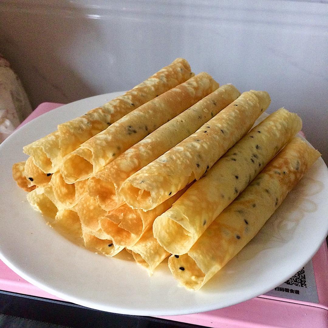 鸡蛋卷，平底锅就能做，酥到掉渣