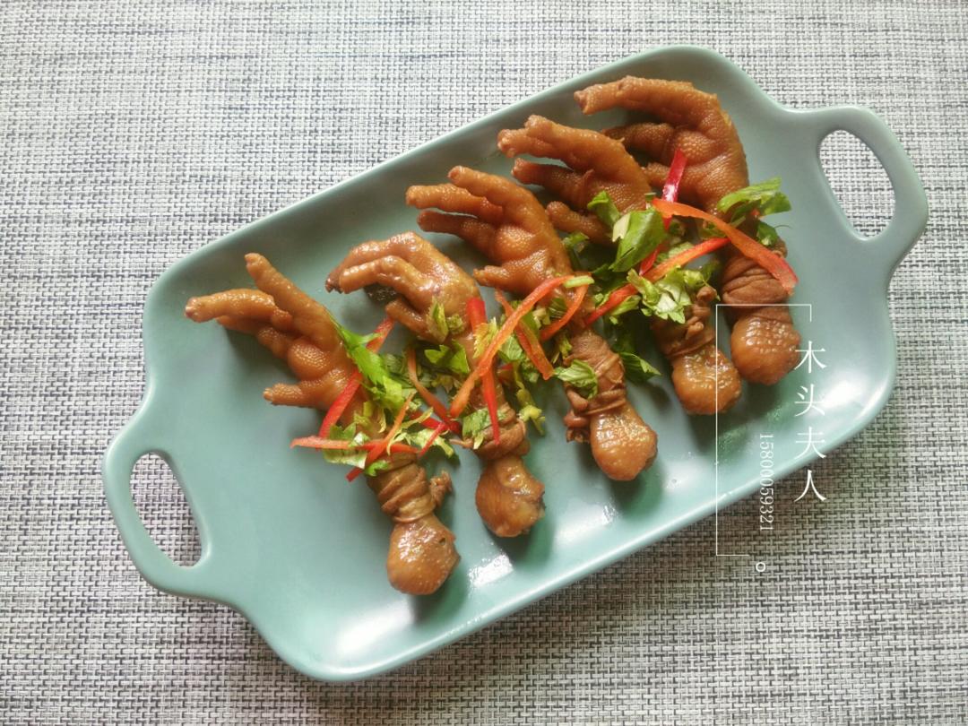 自制美味卤鸡脚/卤鸭脚，我家木头好爱吃！分享给大家