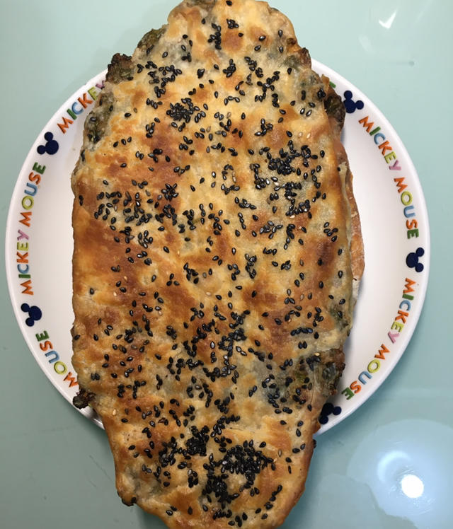 梅干菜鲜肉锅盔