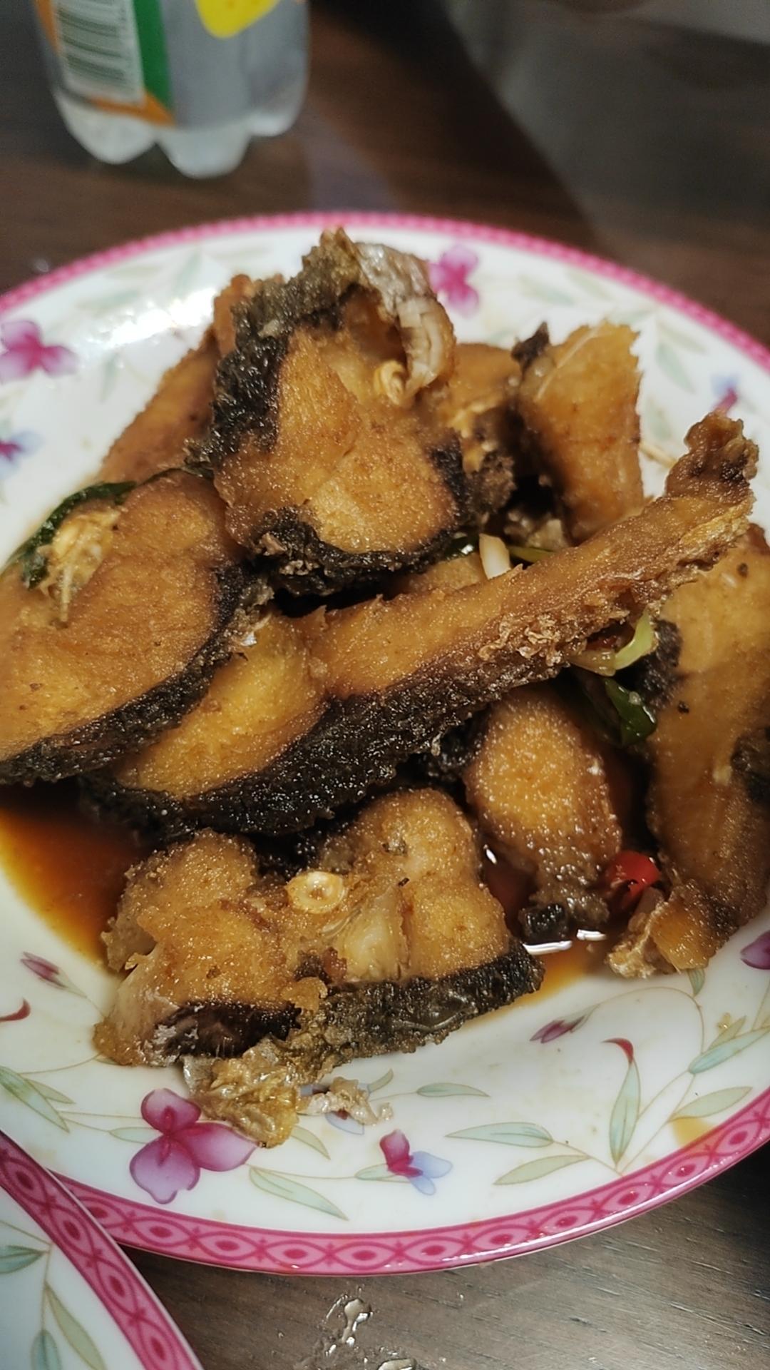 【原创制作】简单又好吃的熏鱼（爆鱼）