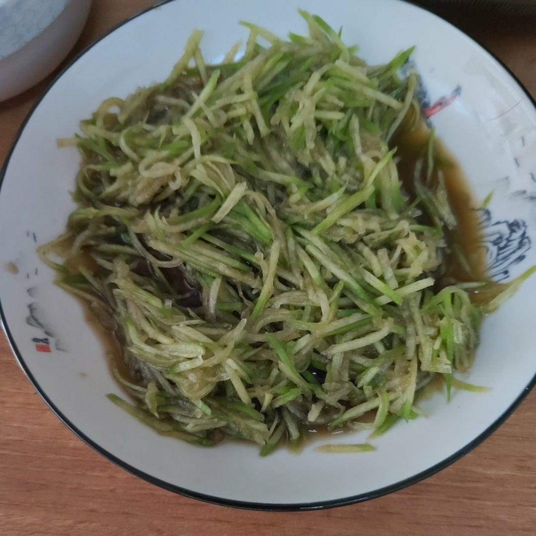 根根甜脆的糖醋萝卜丝