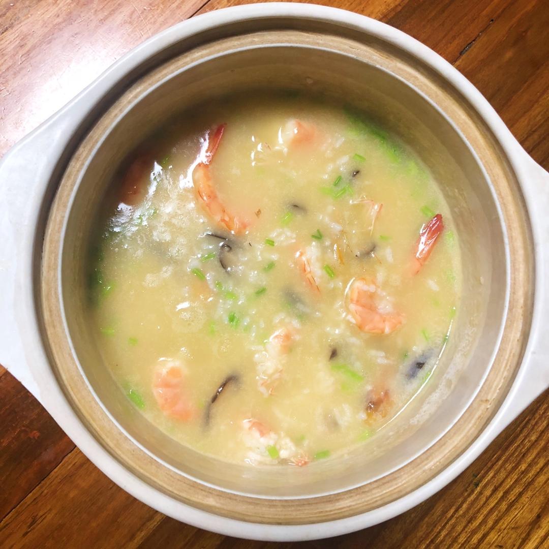鲜虾砂锅粥