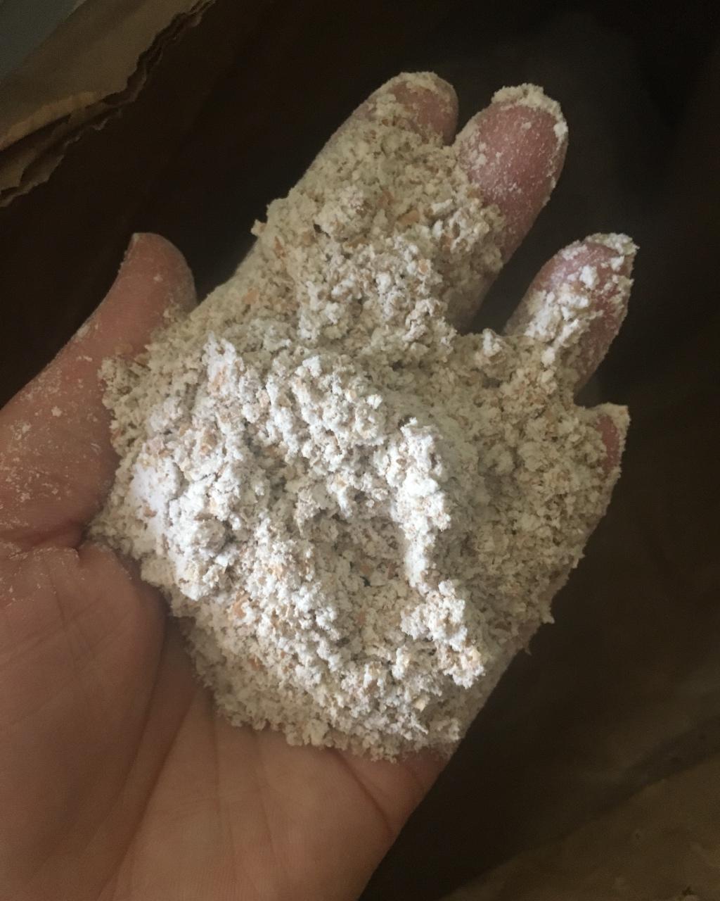 全麦黑芝麻酸奶面包