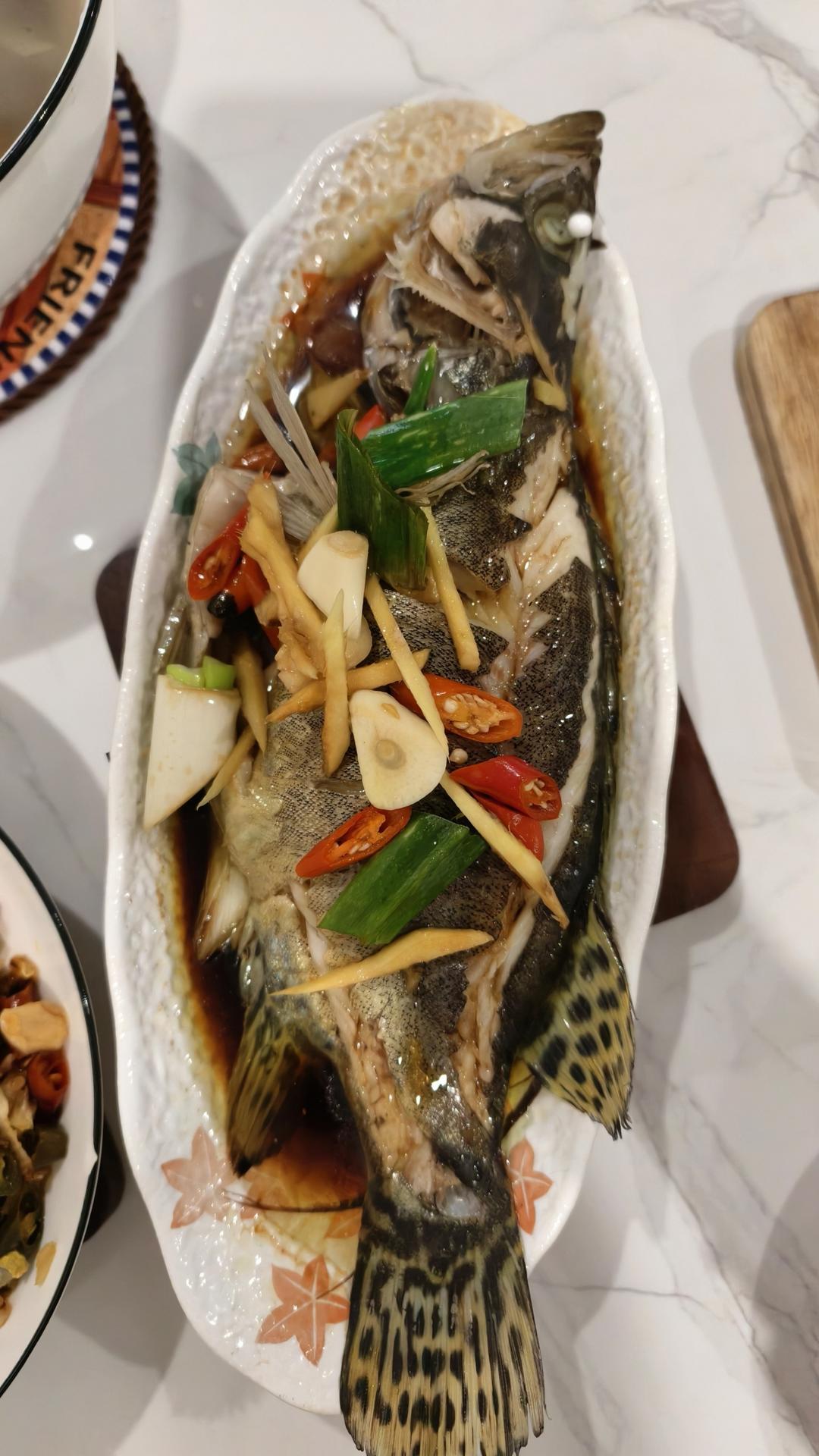 清蒸桂花鱼(鳜鱼)，适合各种清蒸鱼，超级鲜美