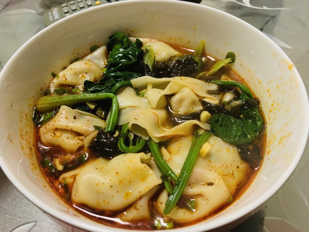 红汤抄手