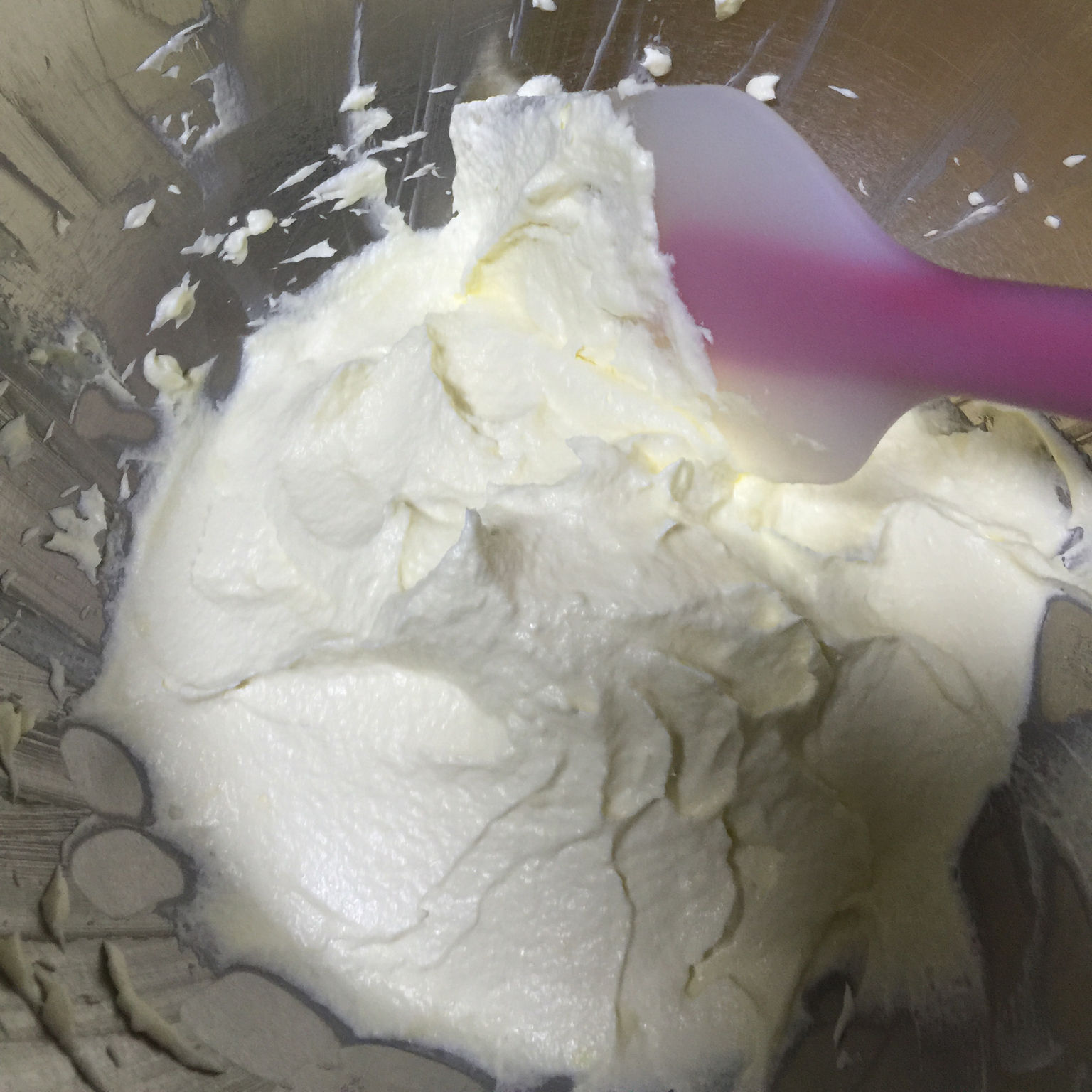 酸奶奶酪霜-韩式裱花奶油霜