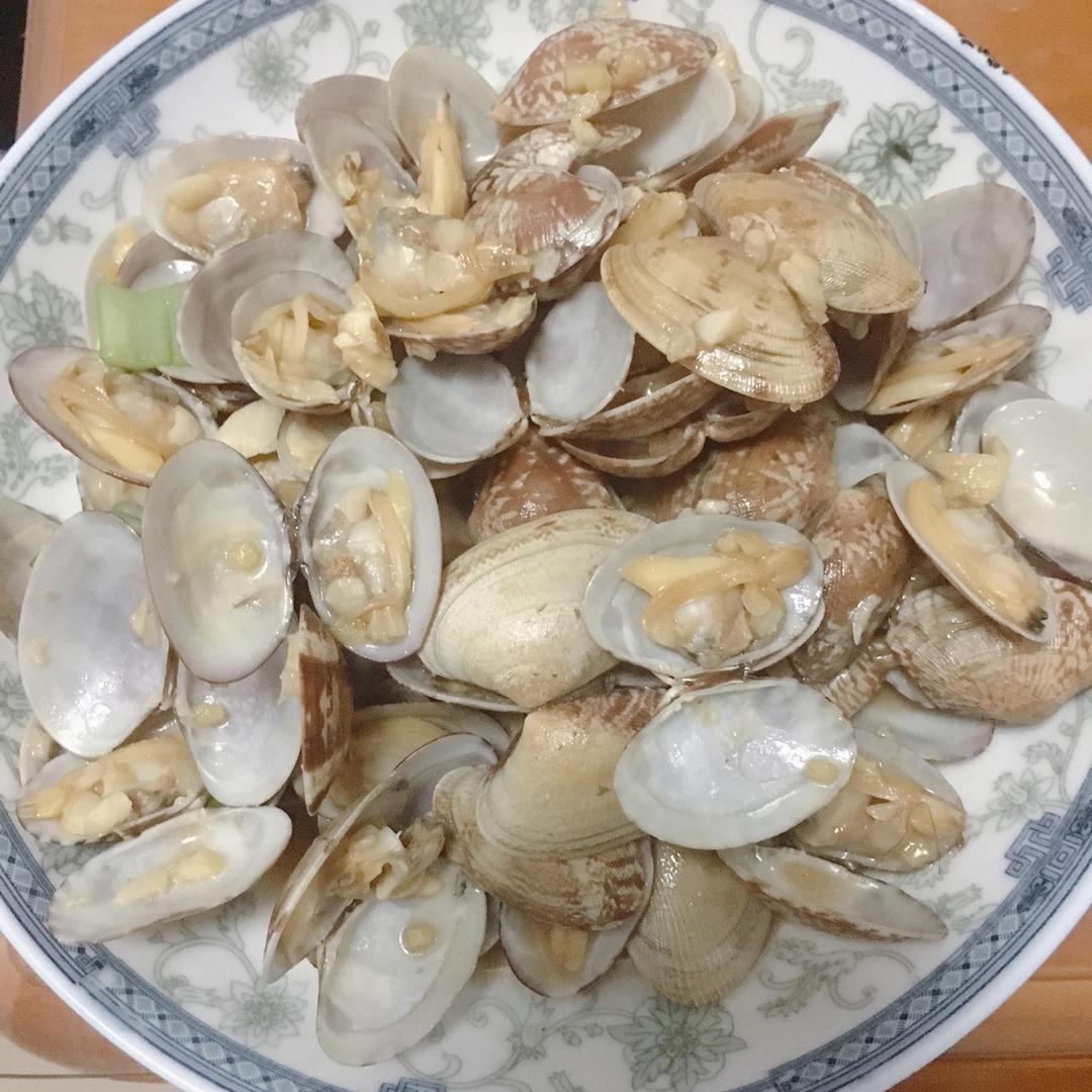 葱炒花蛤