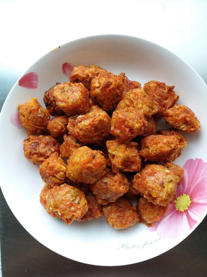 舌尖之旅8做的老北京炸胡萝卜素丸子