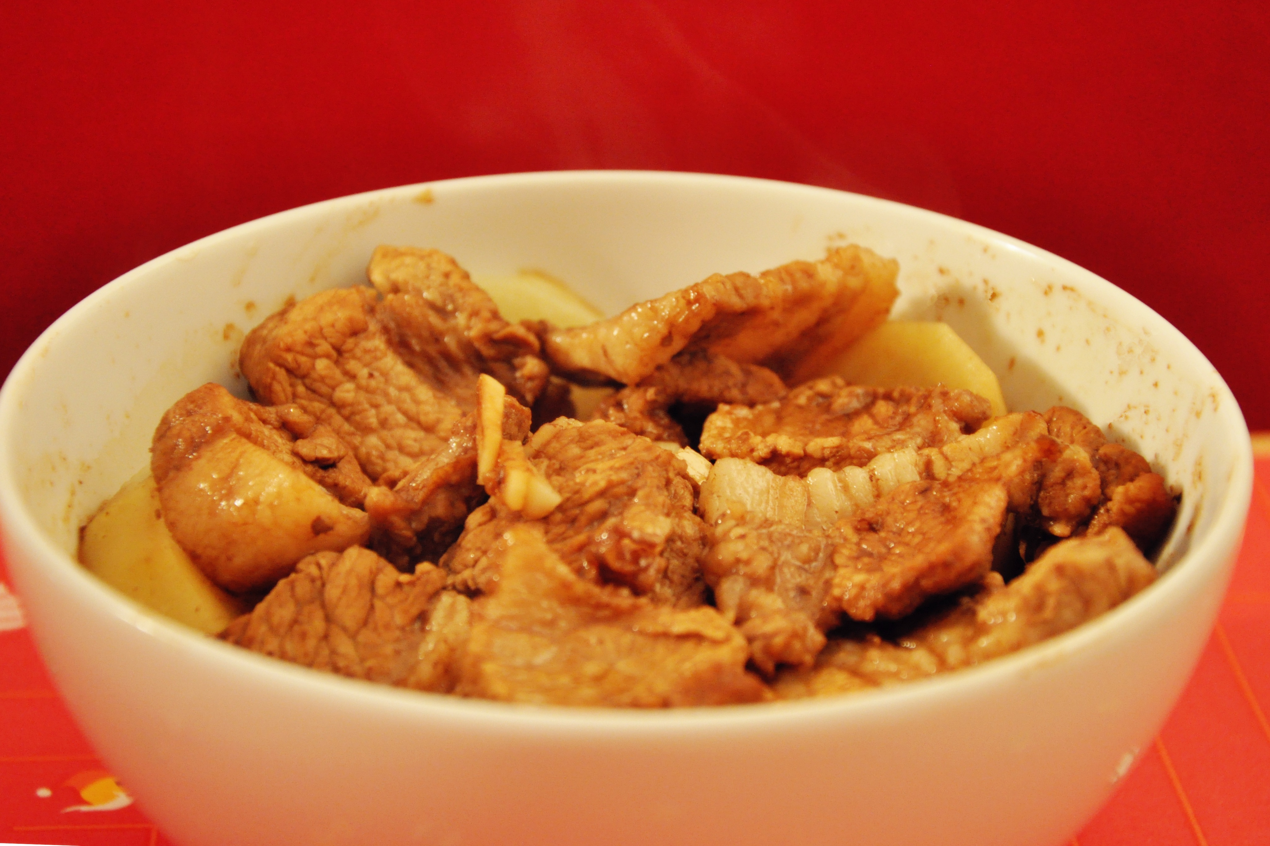 软焖土豆带皮肉