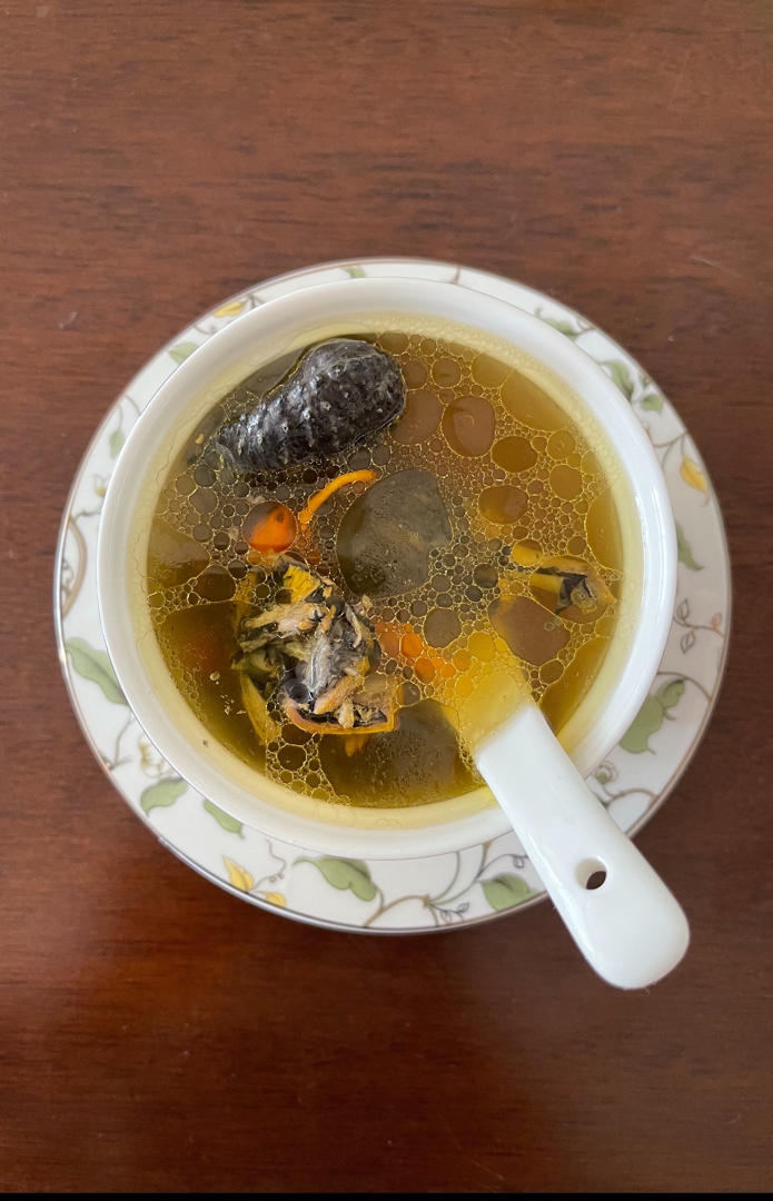 蜜灵灵做的虫草花乌鸡汤