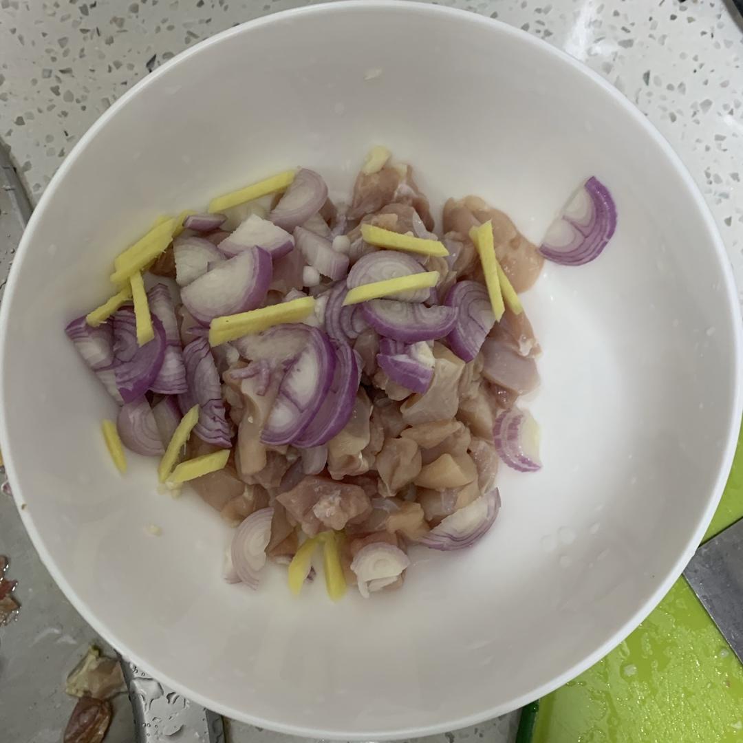 减脂餐—金针菇鸡胸肉