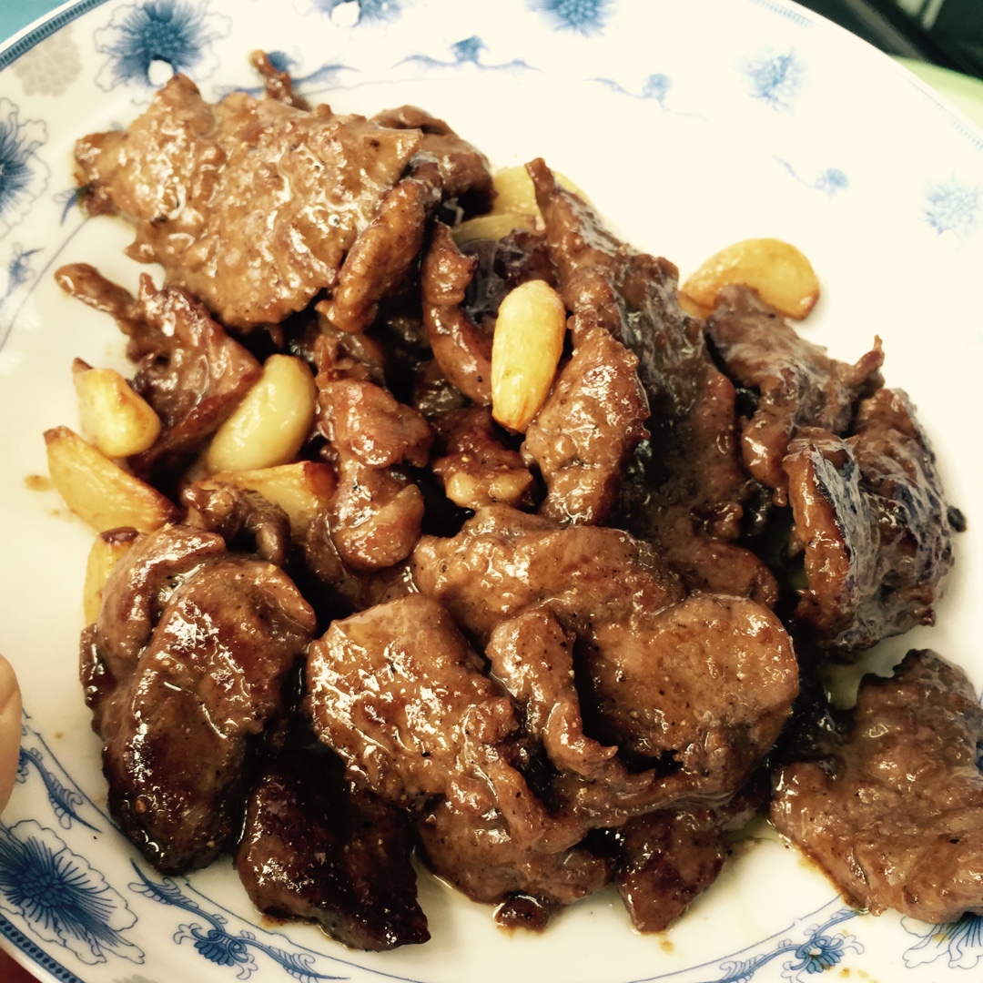 黑蒜子牛肉粒