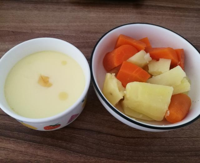 【小煮锅一人食】鸡蛋羹+水煮土豆胡萝卜