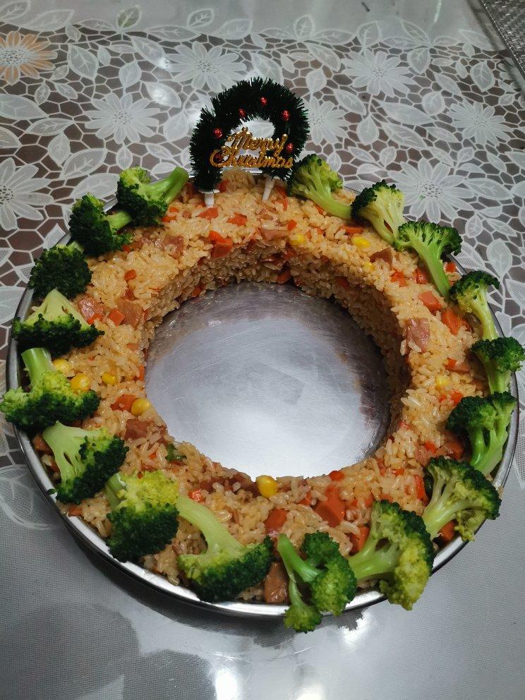 简单又高颜值的圣诞花环炒饭