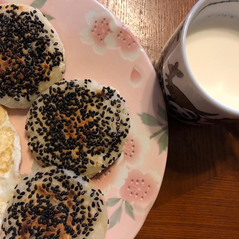「行者奶爸」芝心土豆糯米饼，早餐香香的味道