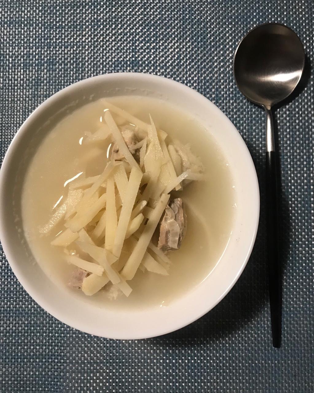 竹笋鸡汤