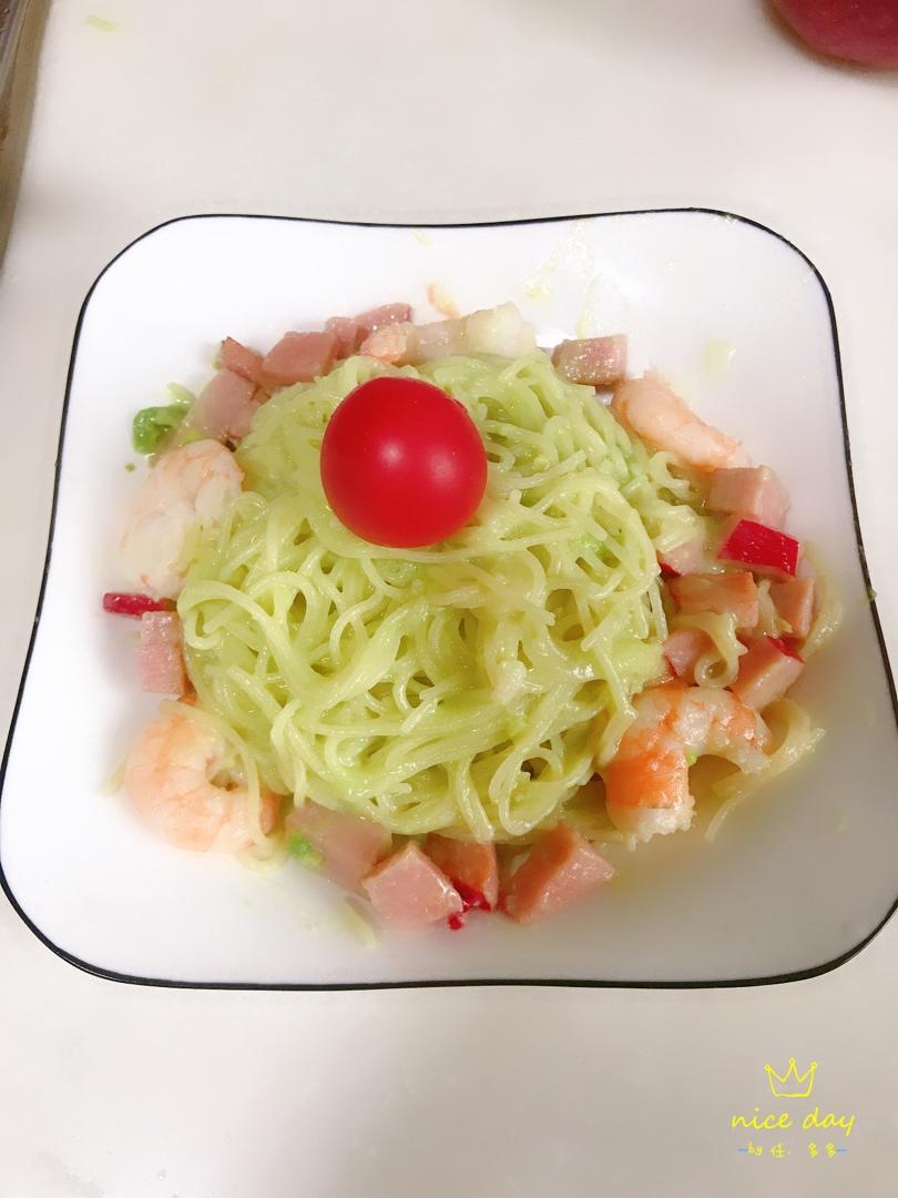 牛油果牛奶意面【无奶油版本】