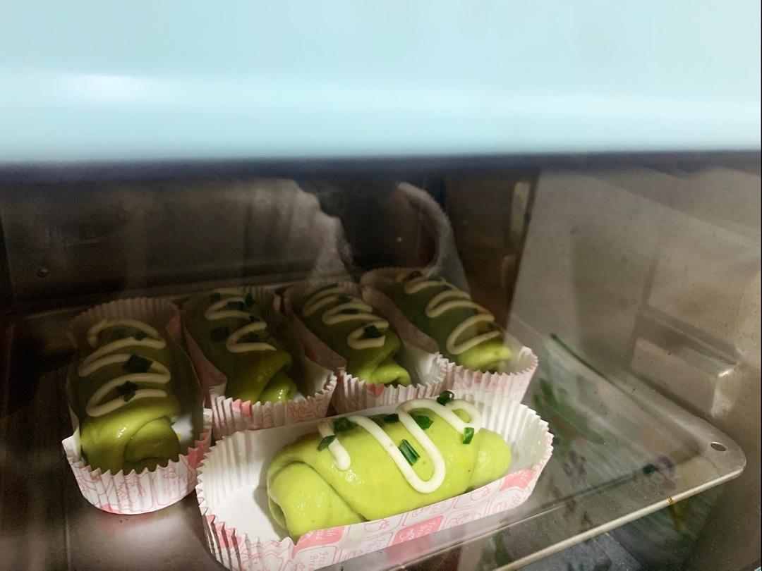 香肠香葱面包（超级软的一款面包，真心好吃哦）