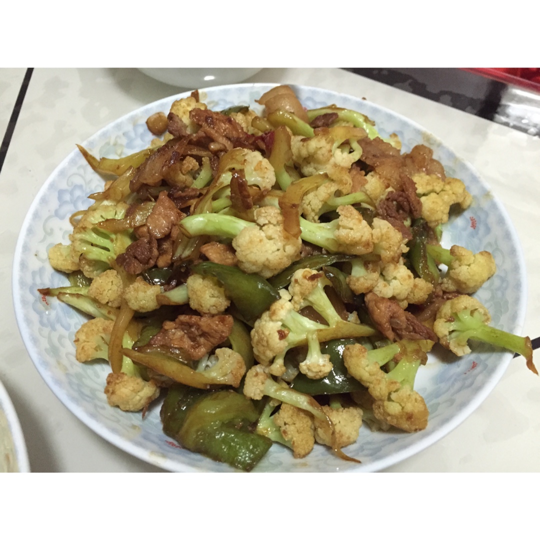 老丁的私房菜-干锅花菜