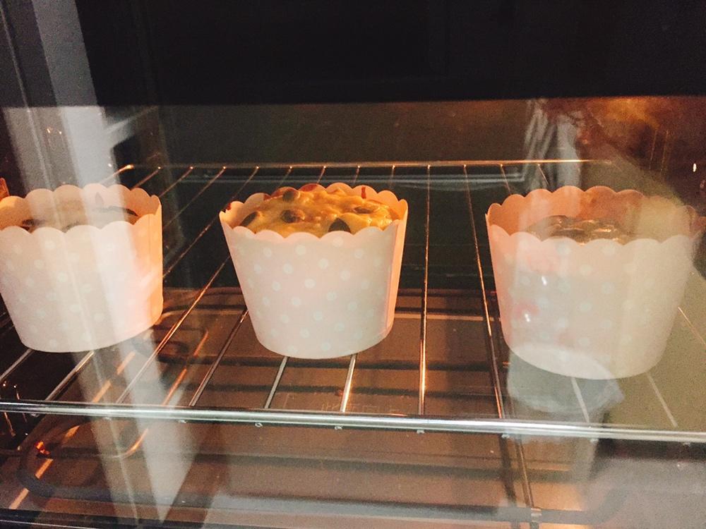 无油无糖香蕉红枣全麦马芬