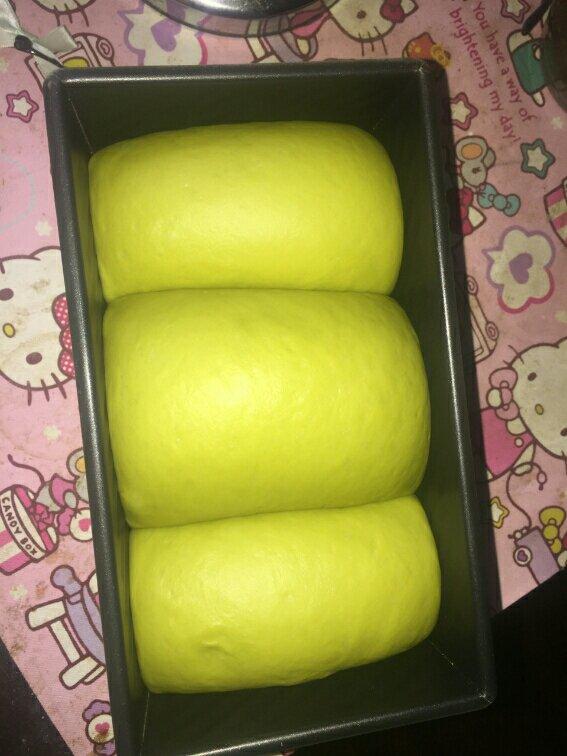 吐司，奶香手撕面包，超级香浓