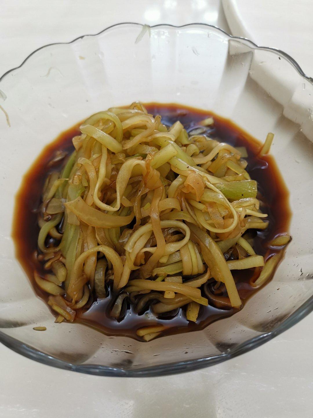 凉拌爽口莴笋丝