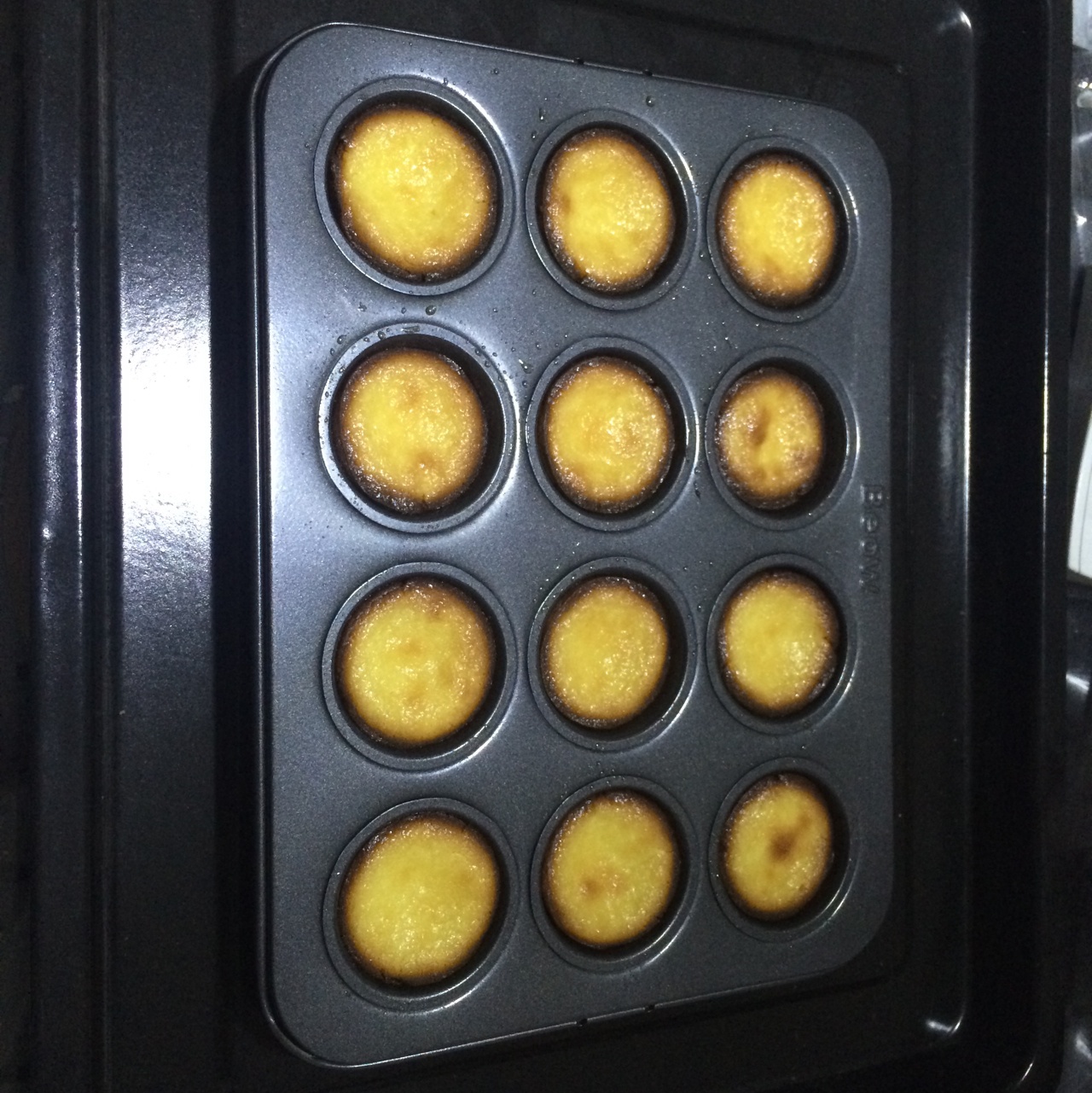 仿85度C的芝士球