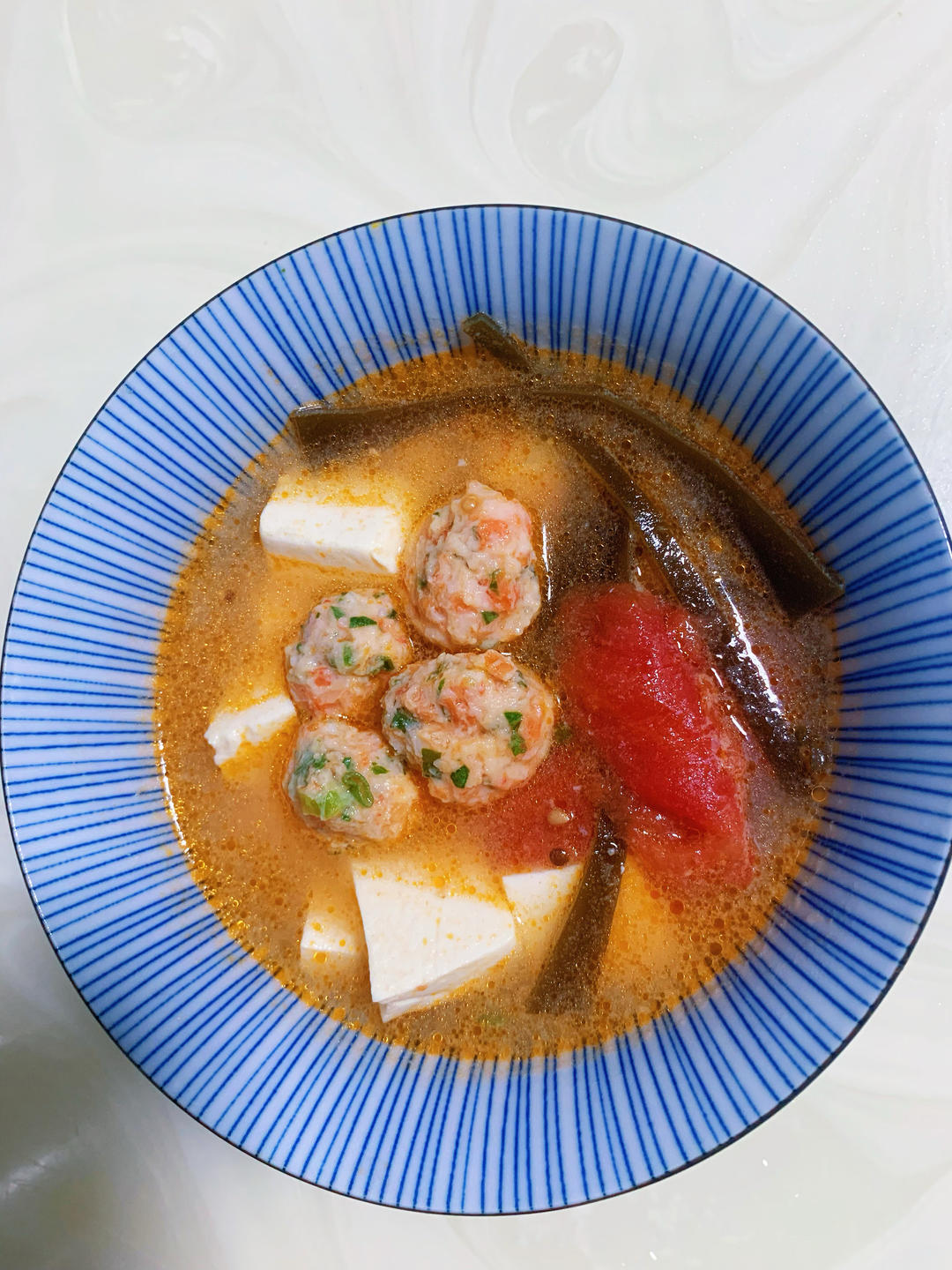 虾丸豆腐紫菜汤