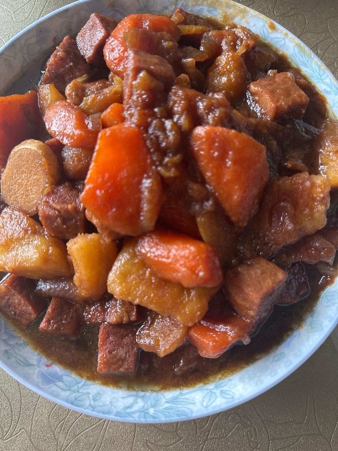 红烧牛肉土豆 （独家秘制）
