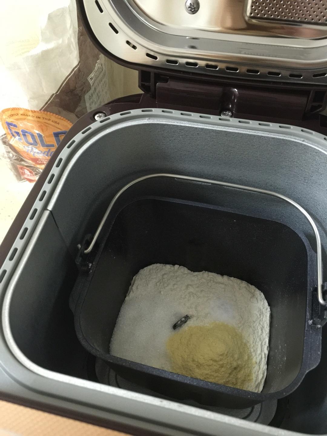 橙香三文治面包
松下面包机SD-BMT1001的做法 步骤4