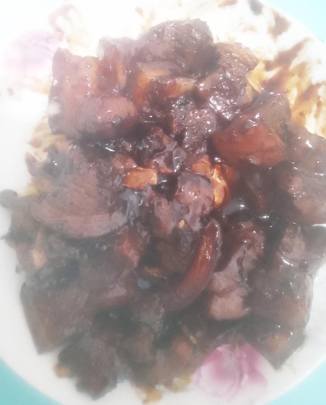 不焯水不放油的家常红烧肉