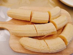 「空气炸锅」脆皮香蕉的做法 步骤2