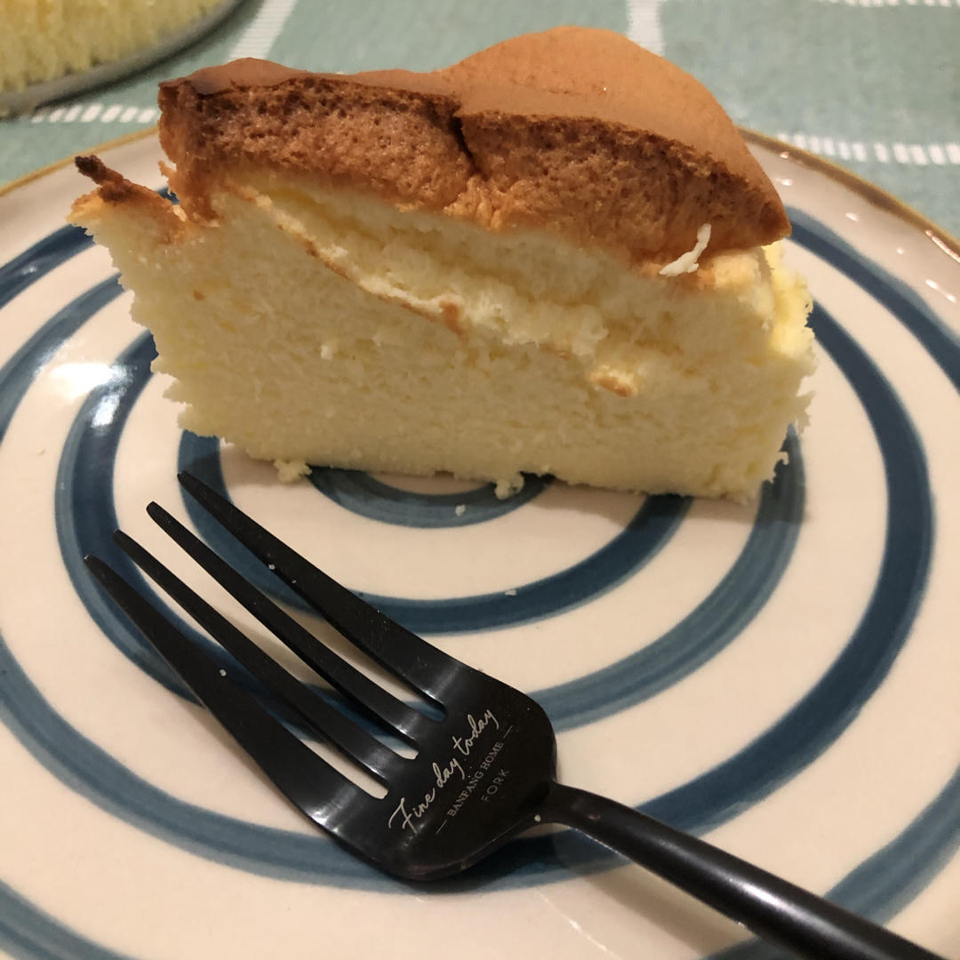 完美轻乳酪芝士蛋糕（不开裂、不回缩、不收腰、入口即融）