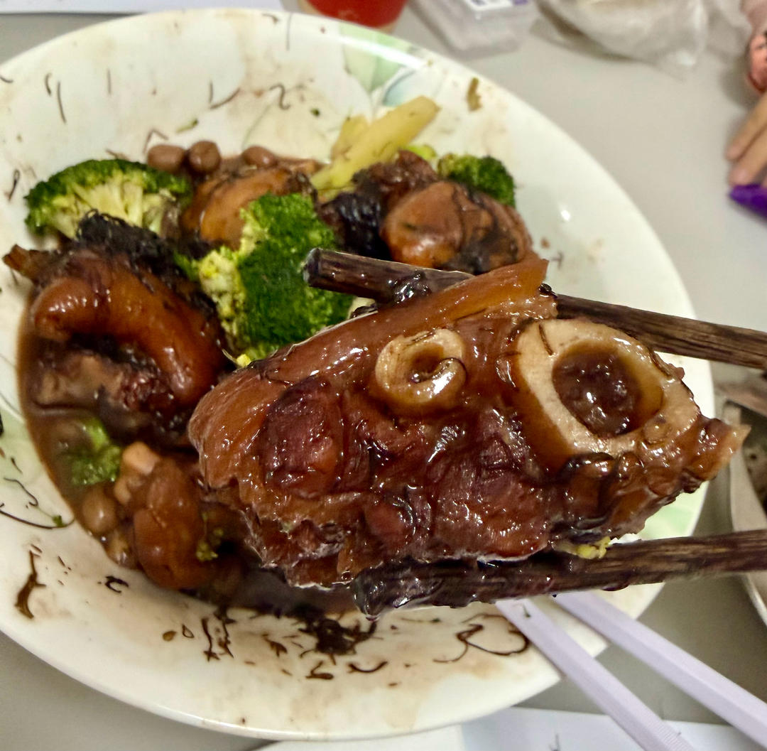 金蚝发菜南乳花生猪手