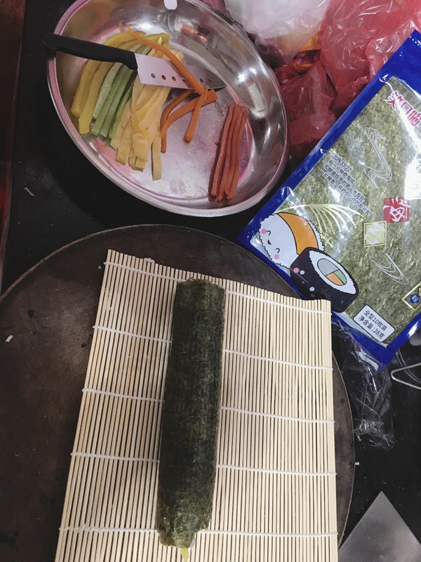 十分钟快手早午餐-紫菜包饭&寿司卷，简单易学哦！