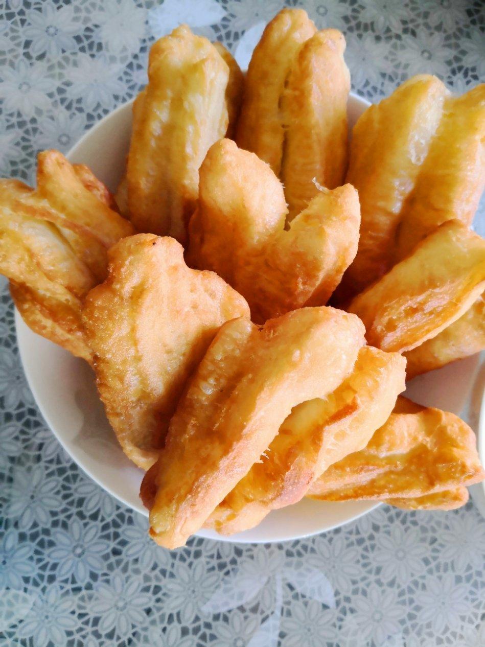 自制营养牛奶油条