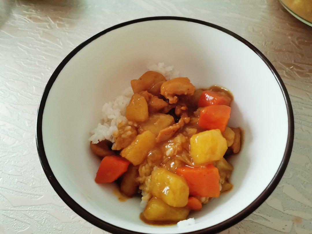 咖喱鸡肉饭