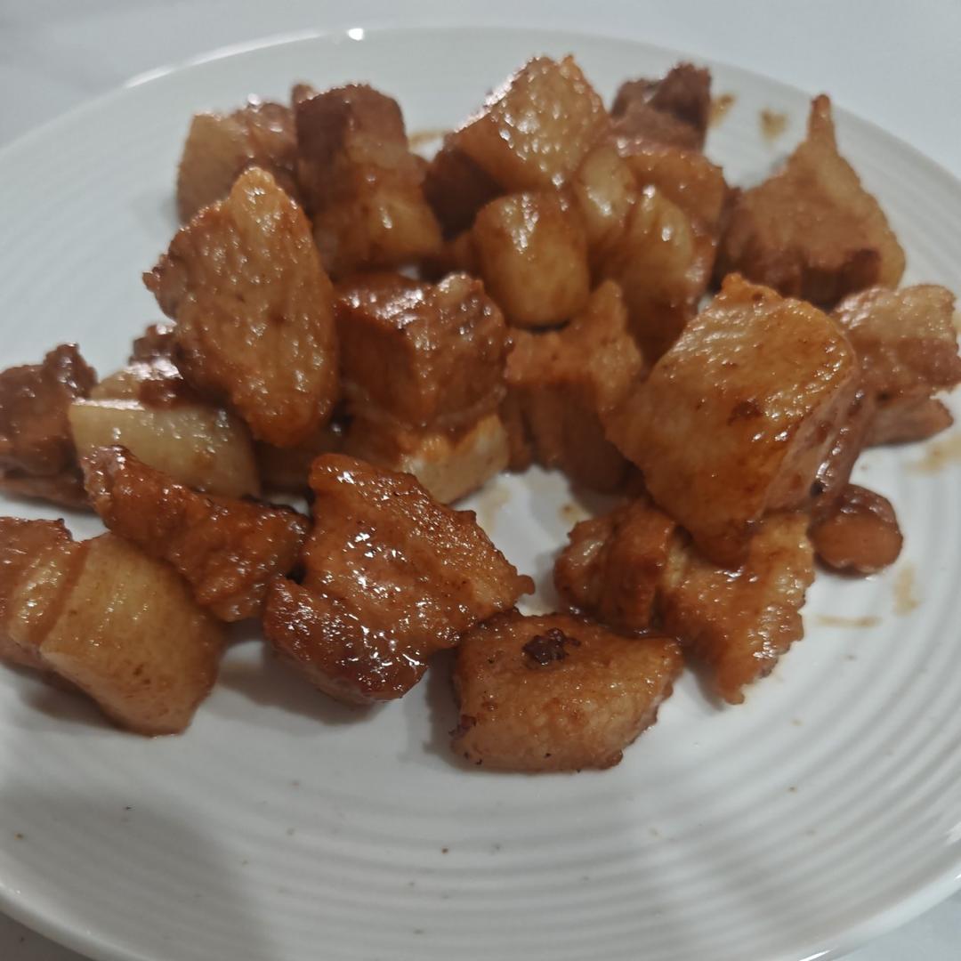 家常版的红烧肉（一点都不腻，软，糯)