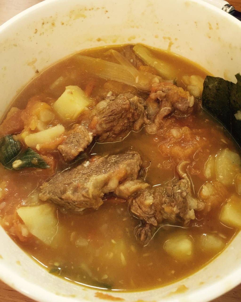 番茄土豆炖牛腩