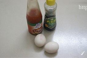泰酱荷包蛋的做法 步骤1