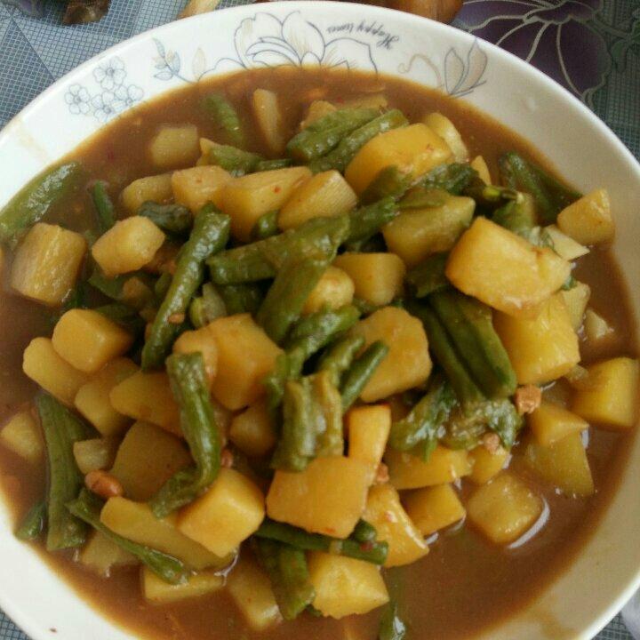 手机用户35480jxd做的土豆炖豆角