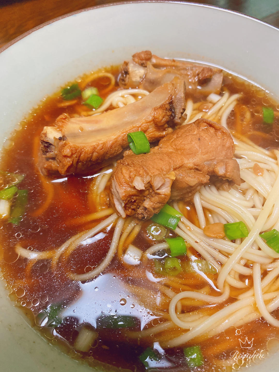 红烧排骨面
