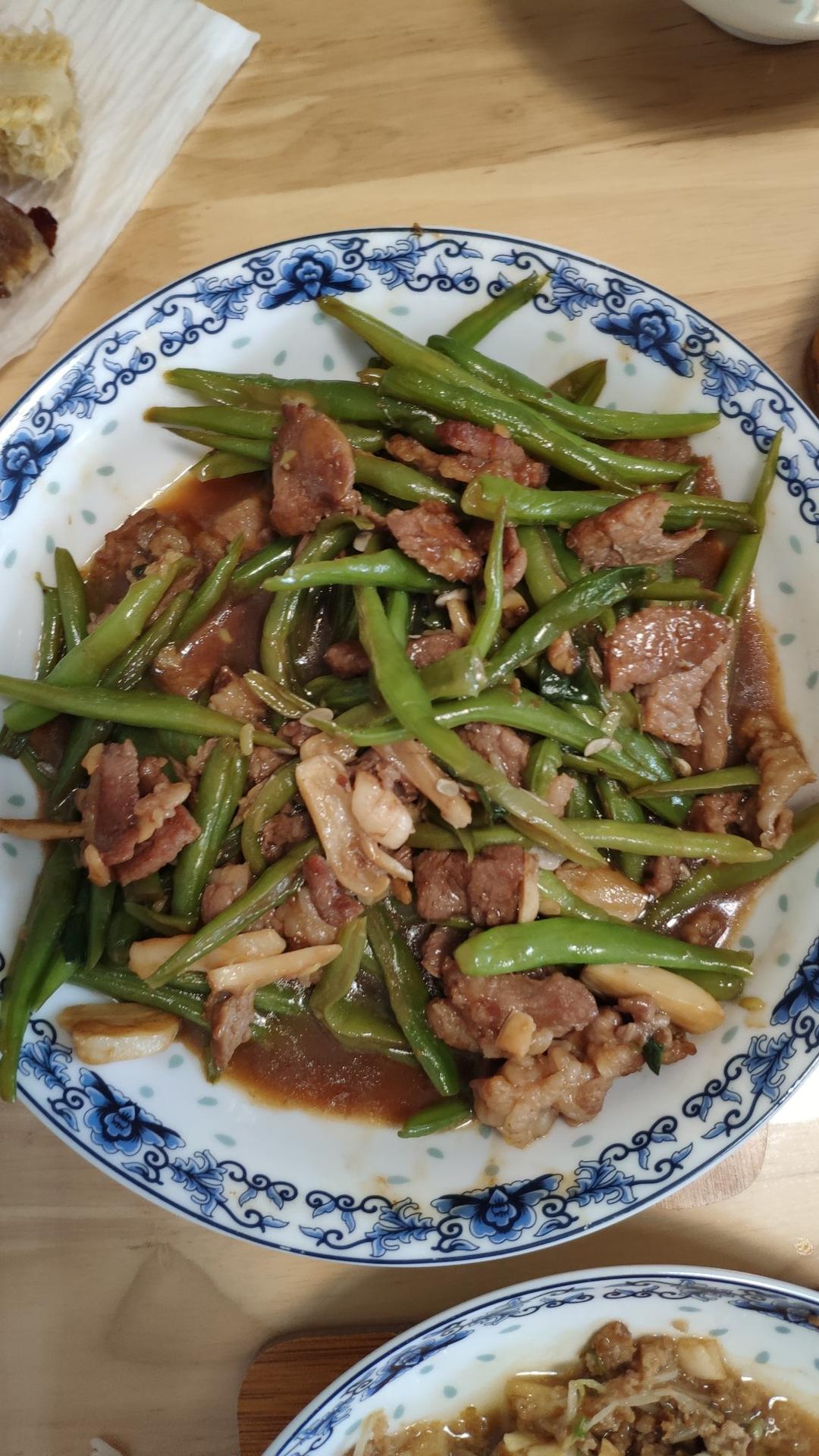 豆角肉丝饭