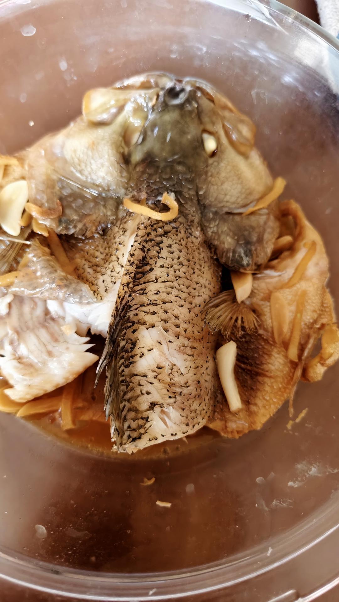微波炉鲈鱼的做法