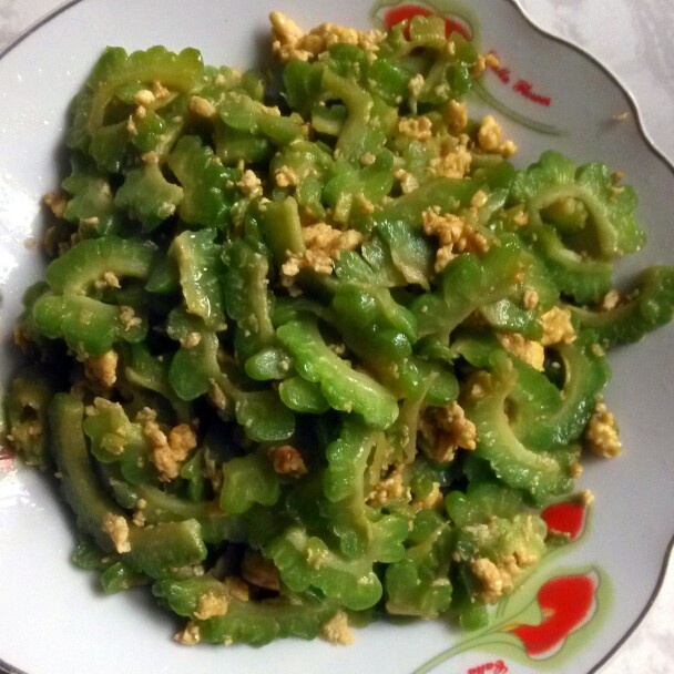 苦瓜炒蛋