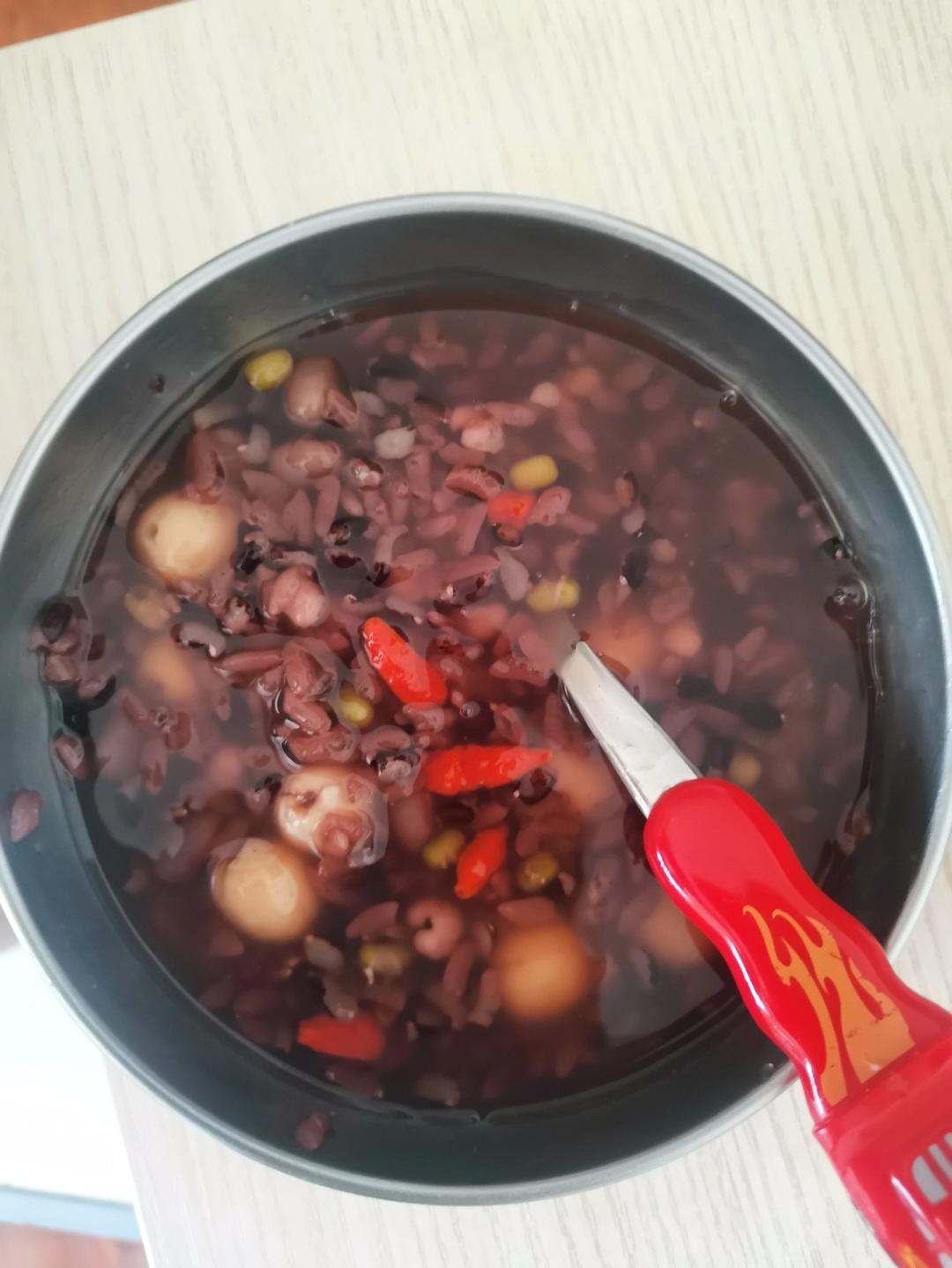 经过10次试做，终于调配出好吃的八宝粥配方，这味道绝了