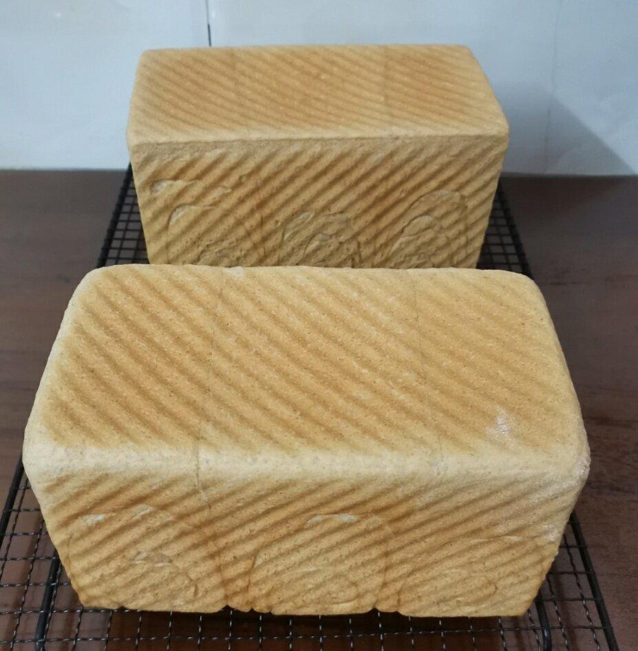 一种面团两种面包的云朵全麦吐司（一）